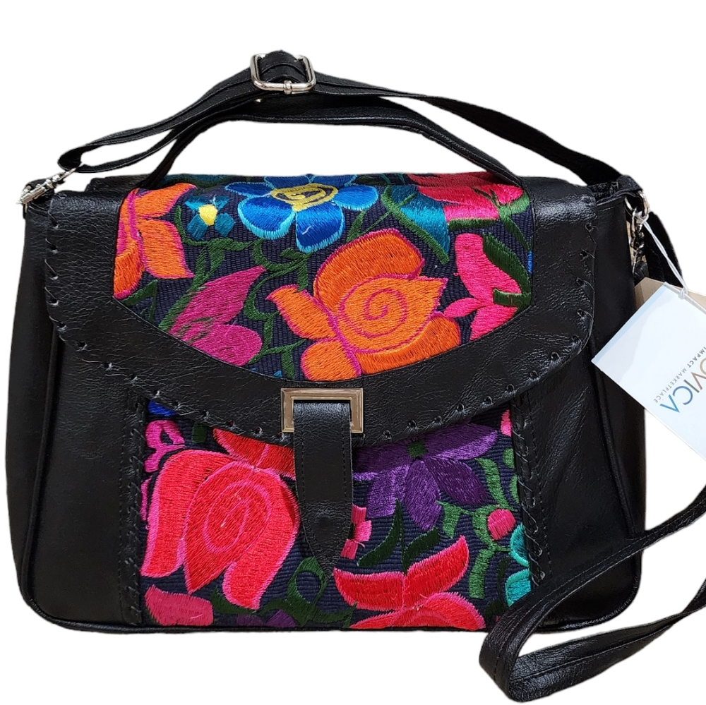 Fabiola González🆕️ Hand Crafted UNIQUE Floral Cotton Accent Leather Bag. NWT